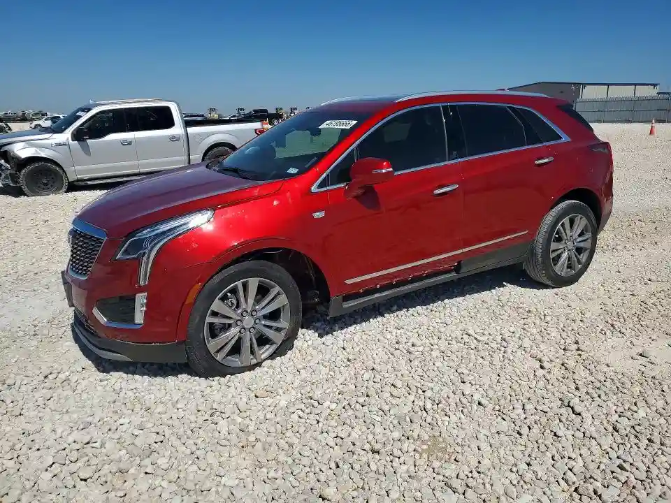 1GYKNCRS4SZ134938 2025 CADILLAC XT5-0