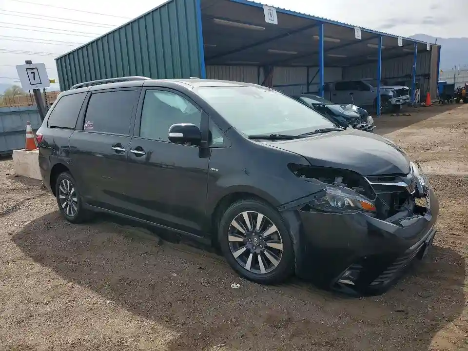 5TDDZ3DC4KS223803 2019 TOYOTA SIENNA-3