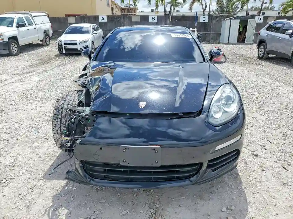 WP0AA2A7XGL006132 2016 PORSCHE PANAMERA-4