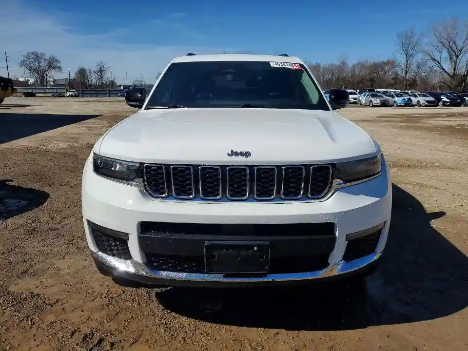 1C4RJKBG4M8134298 2021 JEEP CHEROKEE-4