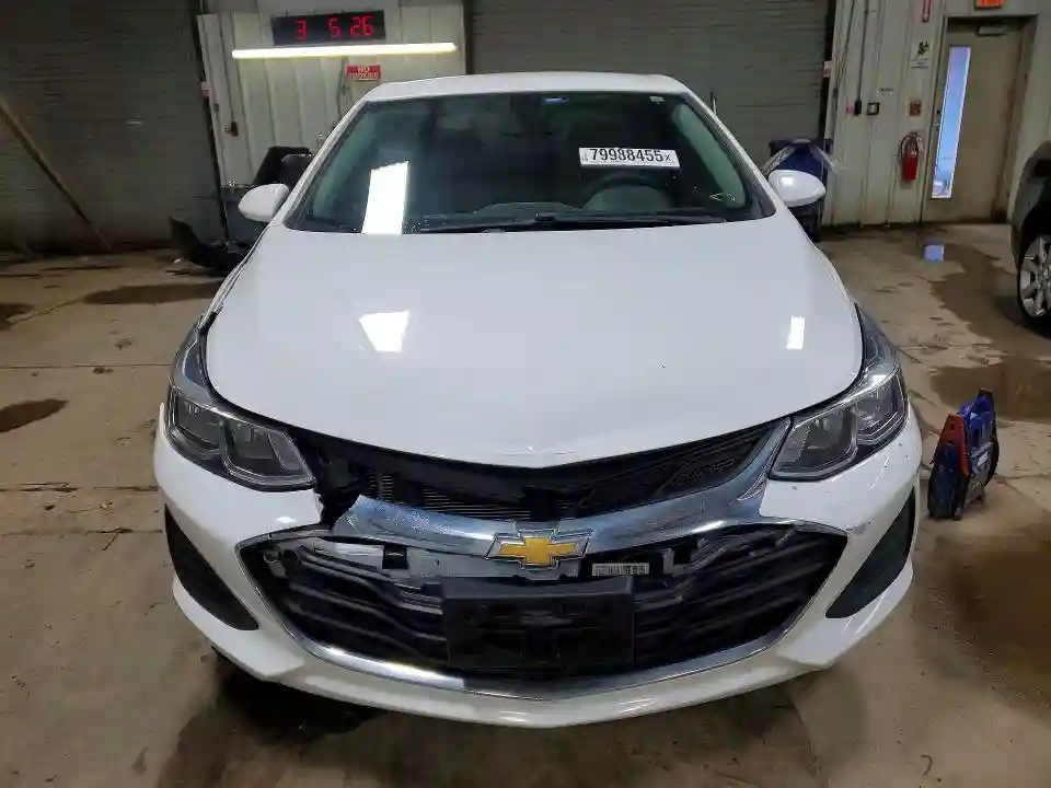 1G1BC5SM3K7133318 2019 CHEVROLET CRUZE-4
