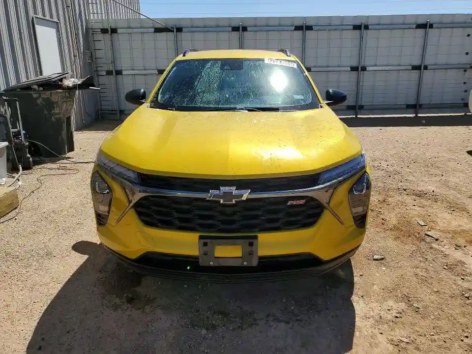 KL77LJEP0SC003688 2025 CHEVROLET TRAX-4