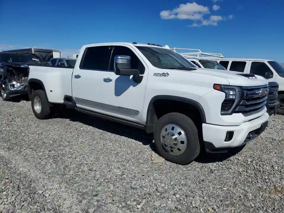 1GC4YVEY7RF199256 2024 CHEVROLET SILVERADO-3