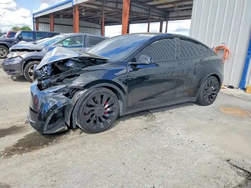 7SAYGDEF9NF463754 2022 TESLA MODEL Y-0