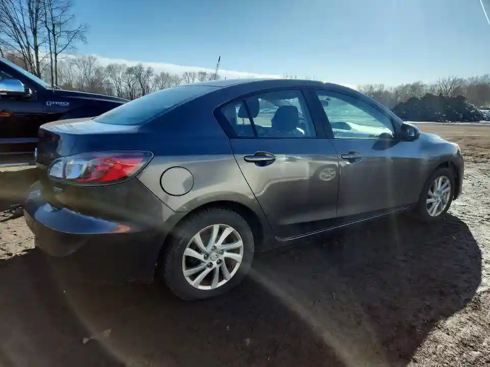 JM1BL1V78C1698982 2012 MAZDA 3-2