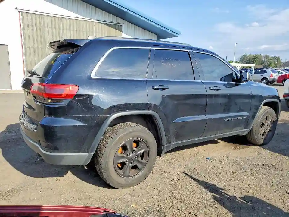 1C4RJFAG4HC837105 2017 JEEP CHEROKEE-2