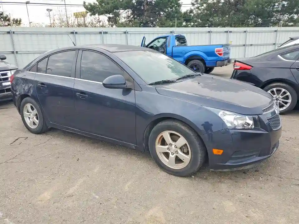 1G1PC5SB0E7227827 2014 CHEVROLET CRUZE-3