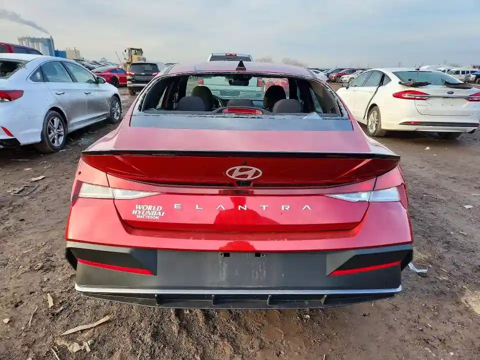 KMHLM4DGXSU991814 2025 HYUNDAI ELANTRA-5