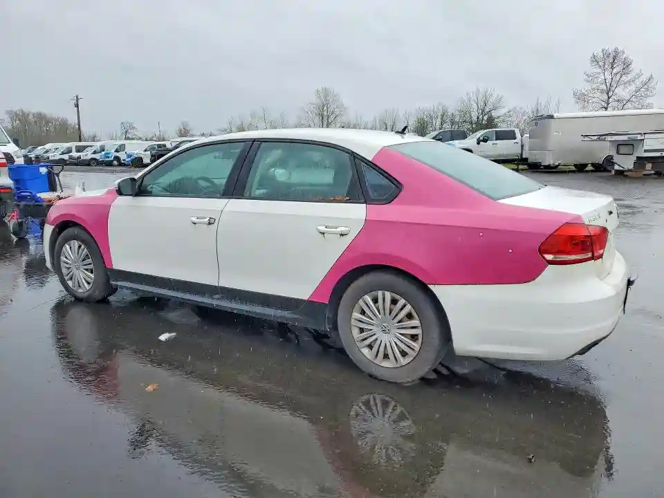 1VWAT7A3XEC023284 2014 VOLKSWAGEN PASSAT-1