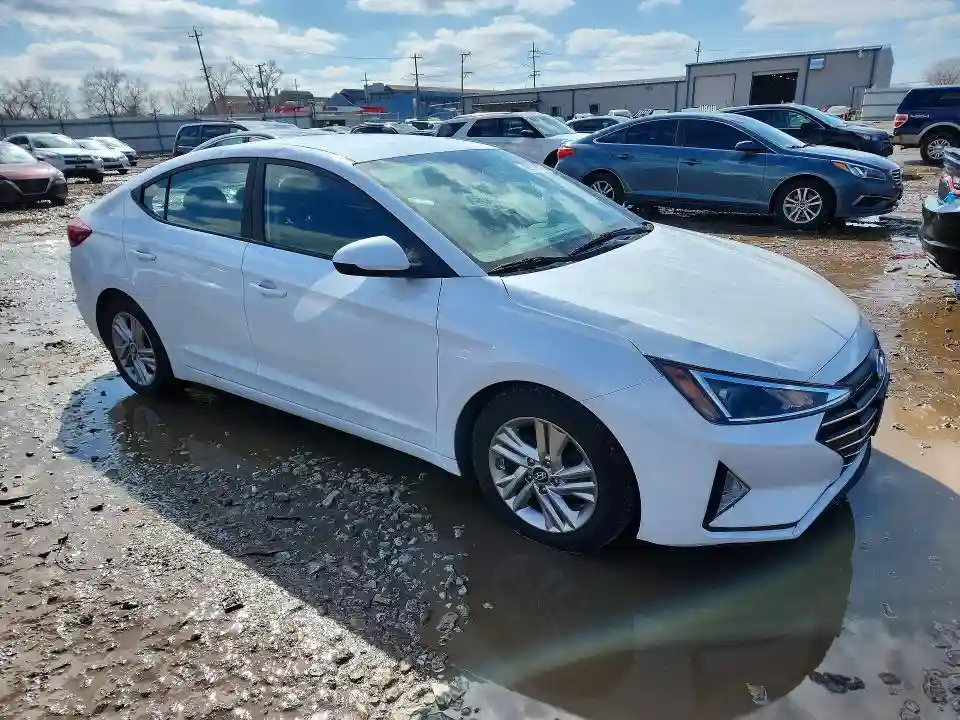 5NPD84LF2KH480310 2019 HYUNDAI ELANTRA-3