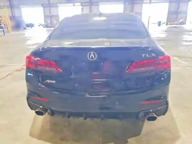 19UUB2F60JA001309 2018 ACURA TLX-5