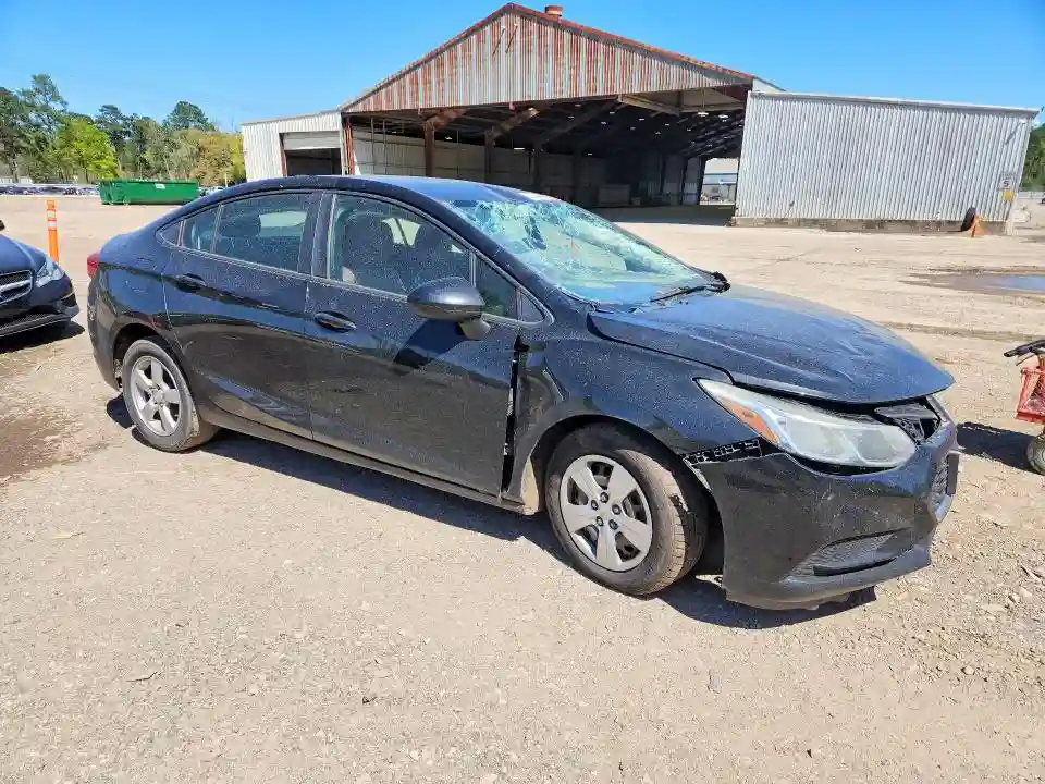 1G1BC5SM2J7127198 2018 CHEVROLET CRUZE-3