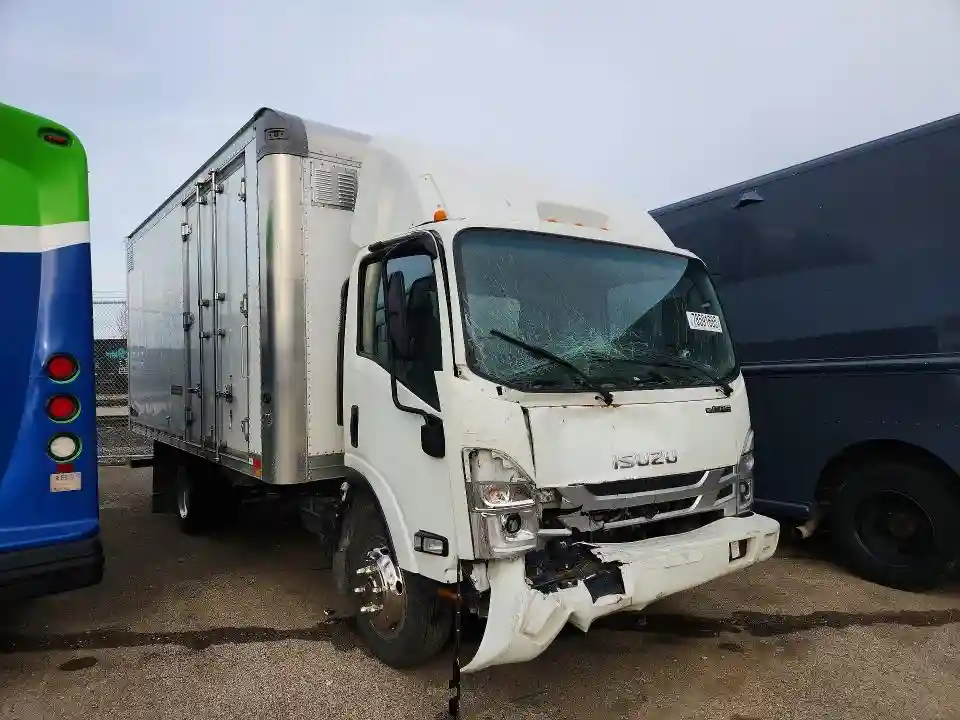 54DC4W1D3RS202835 2024 ISUZU ALL MODELS-3
