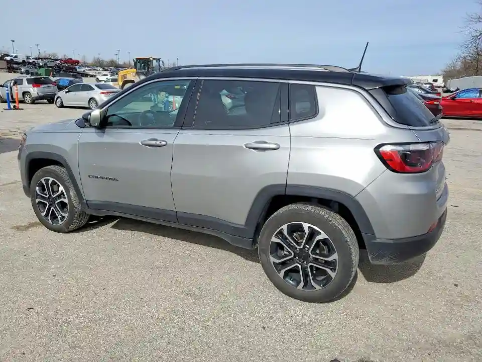 3C4NJDCB4NT104430 2022 JEEP COMPASS-1