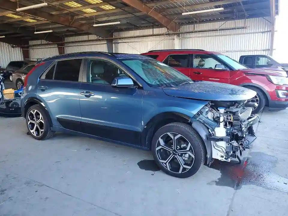 KNDCT3LE8R5182625 2024 KIA NIRO-3
