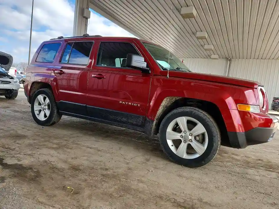 1C4NJPFA1ED714988 2014 JEEP PATRIOT-3