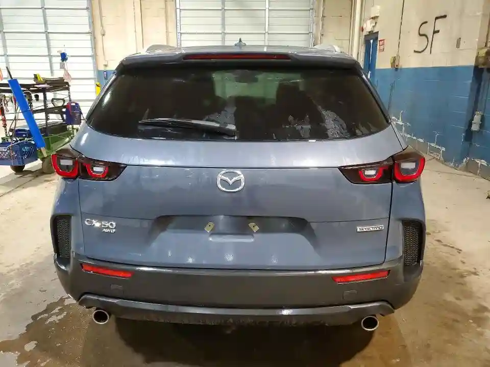 7MMVABEM8SN373643 2025 MAZDA CX-50-5