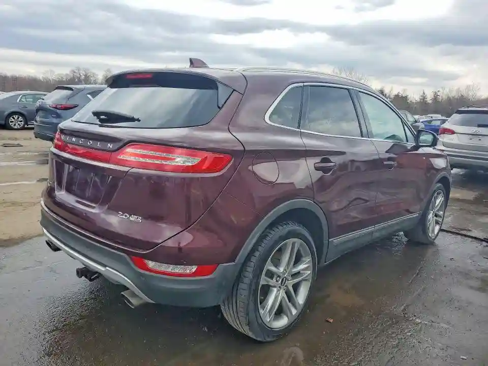 5LMCJ3D97GUJ20717 2016 LINCOLN MKC-2