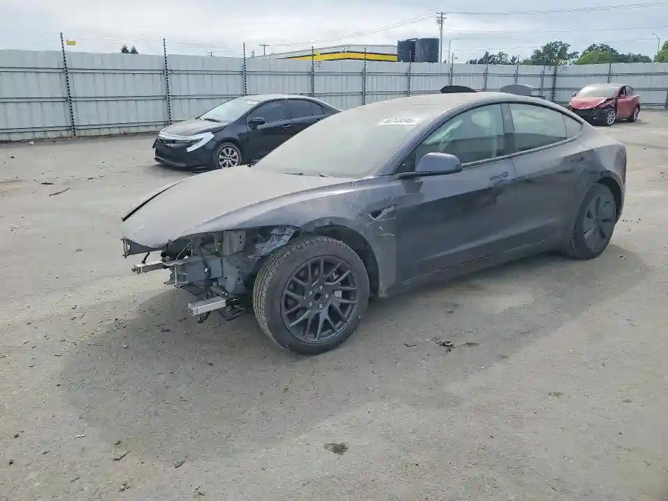 5YJ3E1EA3SF993097 2025 TESLA MODEL 3-0