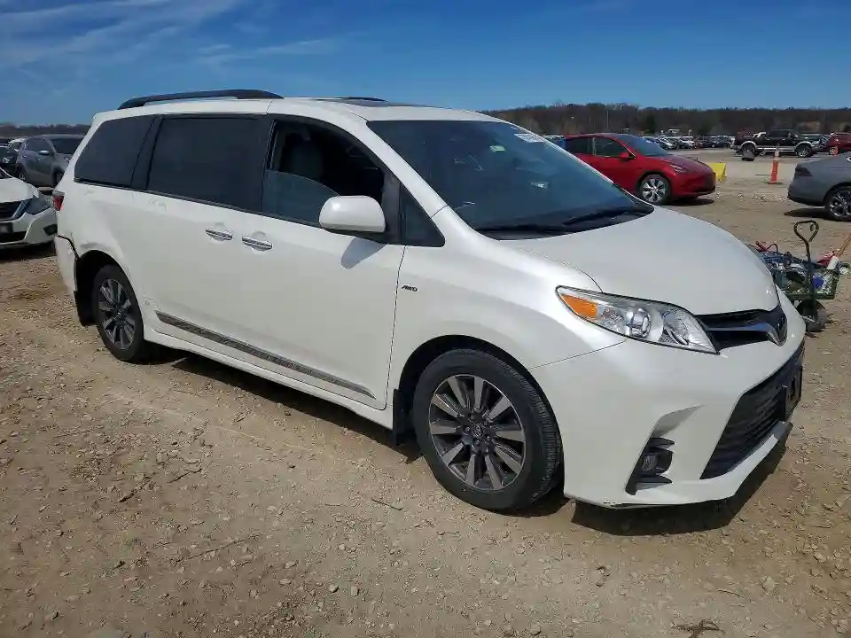5TDDZ3DCXJS193625 2018 TOYOTA SIENNA-3