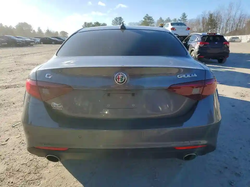 ZARFAEEN7H7550149 2017 ALFA ROMEO GIULIA-5