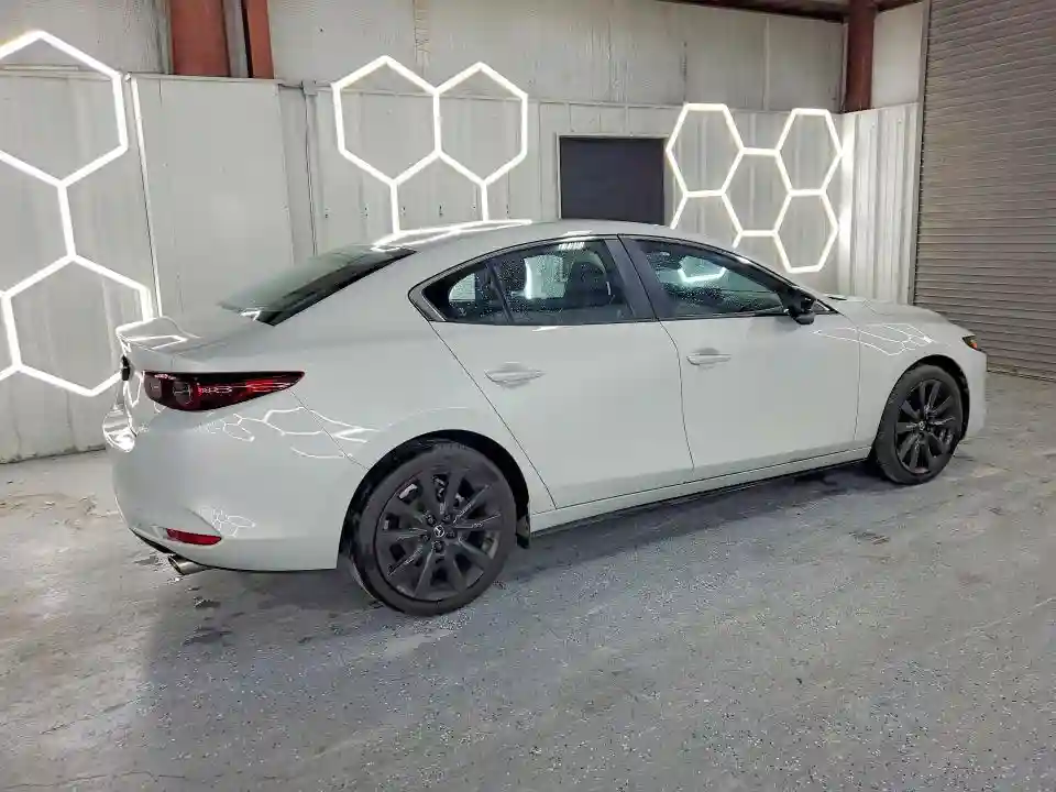 JM1BPABM6S1777418 2025 MAZDA MAZDA3-2