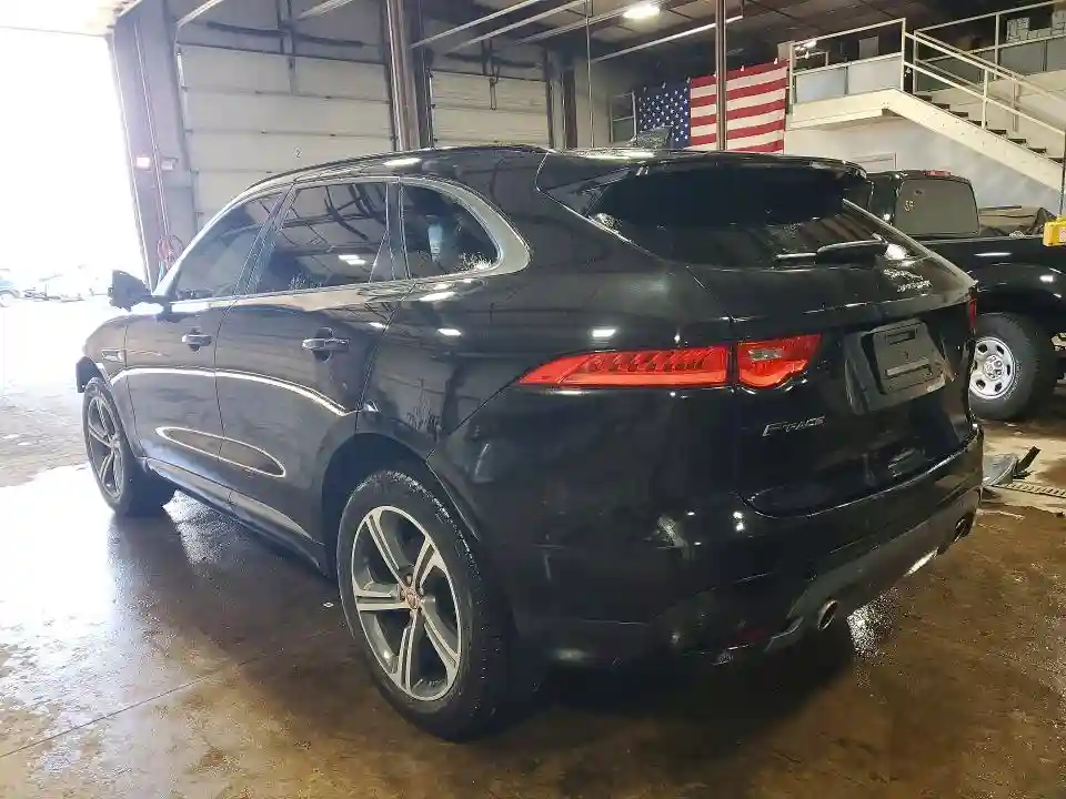 SADCX2GX6LA644161 2020 JAGUAR F-PACE-1