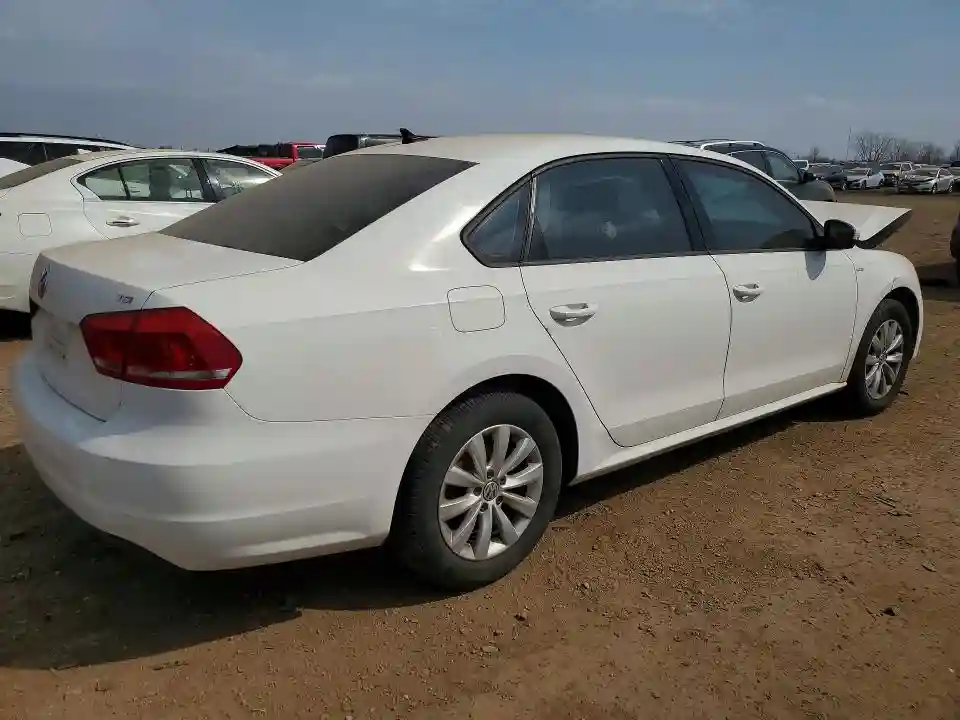 1VWAT7A34EC082945 2014 VOLKSWAGEN PASSAT-2