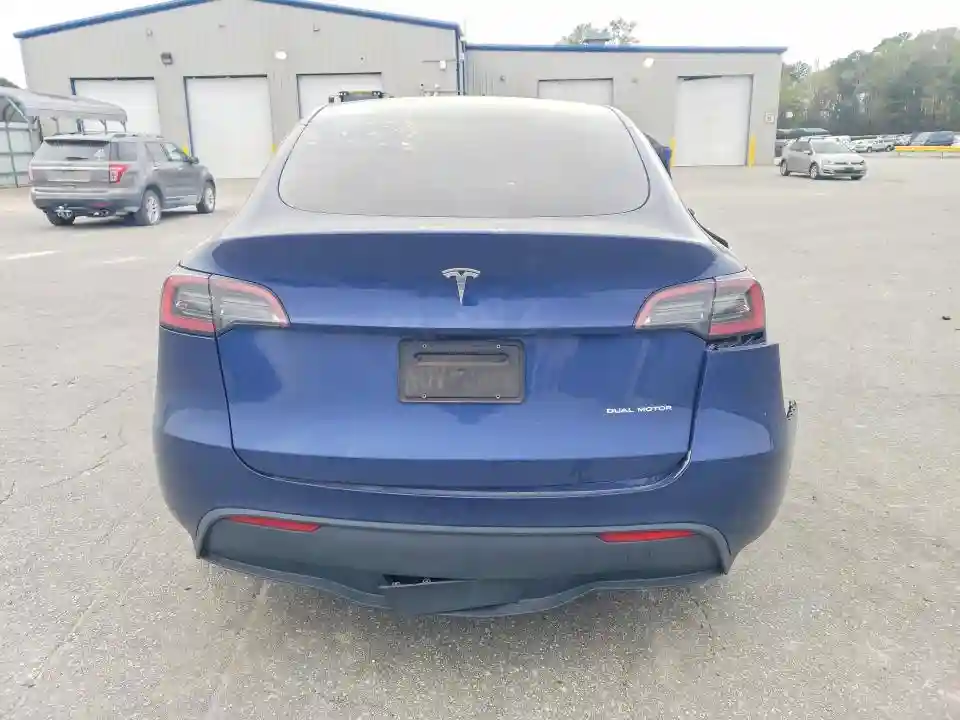 7SAYGDEE8PA150802 2023 TESLA MODEL Y-5