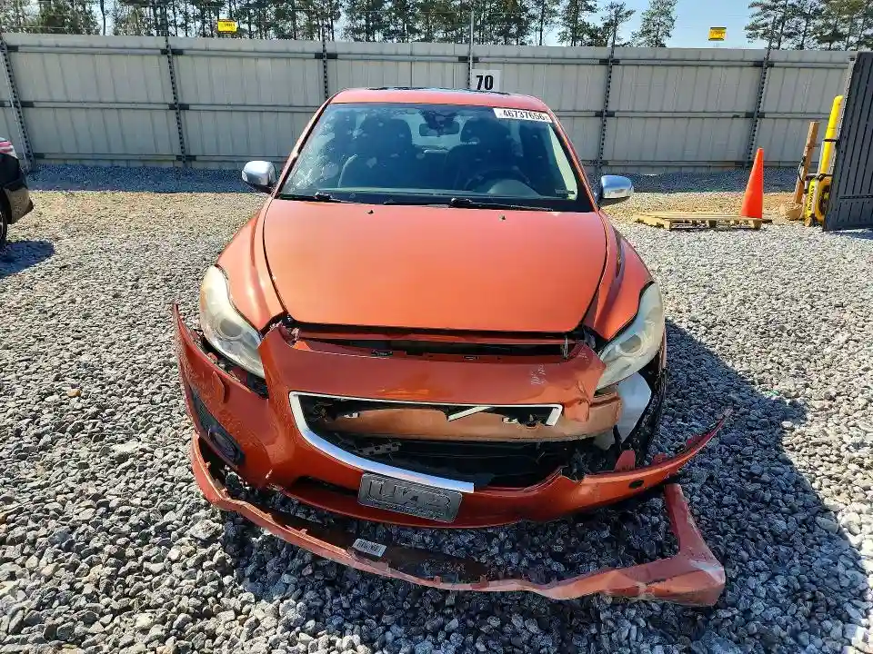 YV1672MK6B2199005 2011 VOLVO C30-4