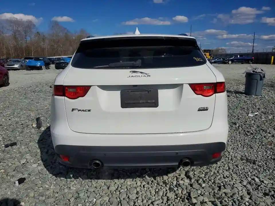 SADCJ2FX6JA324936 2018 JAGUAR F-PACE-5