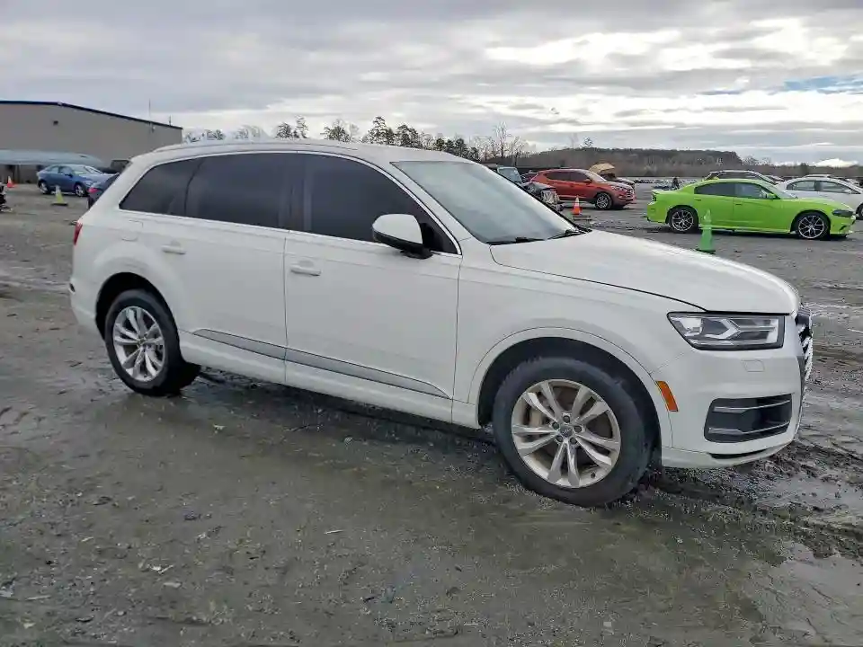 WA1LAAF7XJD034262 2018 AUDI Q7-3