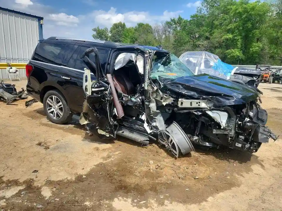 1FMJU1K80REA67436 2024 FORD EXPEDITION-3
