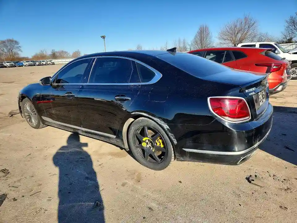 KNAS34J68K6009469 2019 KIA K900-1