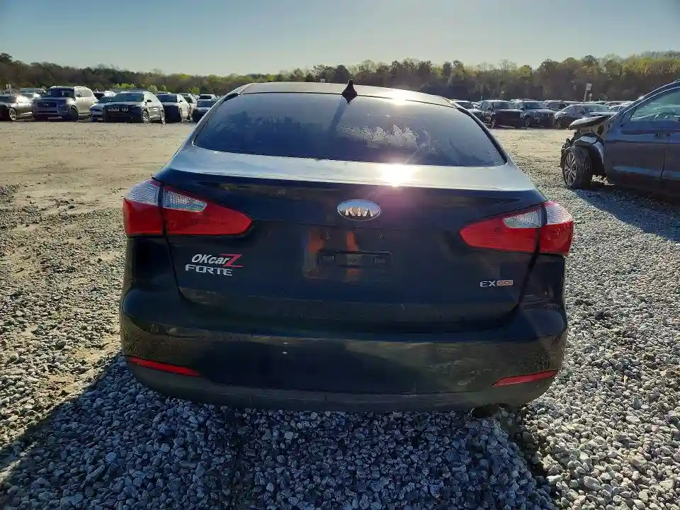 KNAFX4A83E5077728 2014 KIA FORTE-5