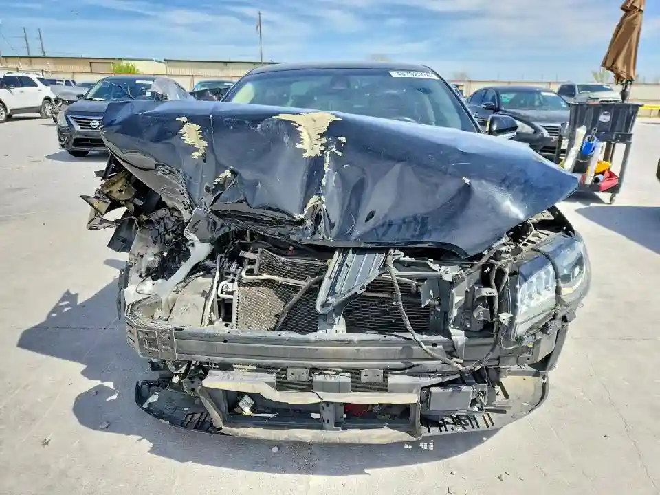 3LN6L5C98HR604962 2017 LINCOLN MKZ-4
