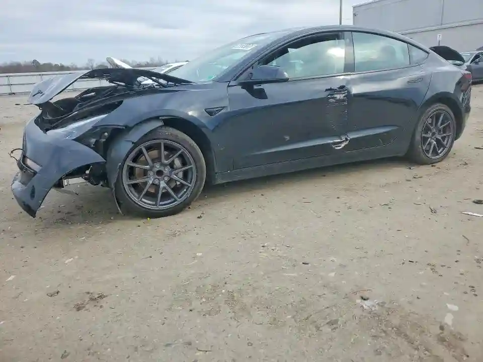5YJ3E1EA1NF102776 2022 TESLA MODEL 3-0