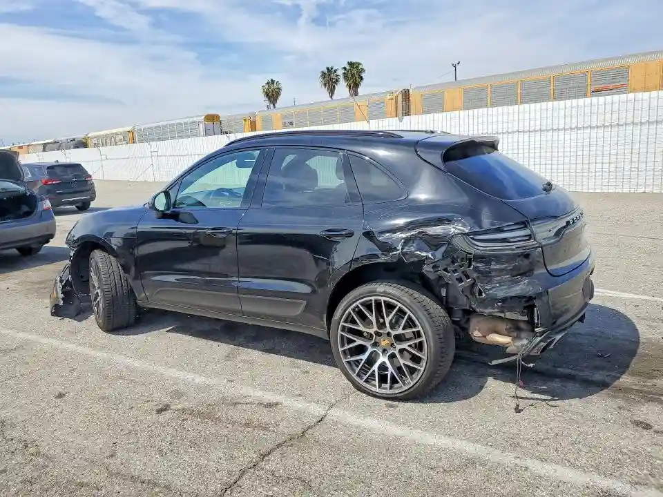 WP1AB2A59KLB33229 2019 PORSCHE MACAN-1