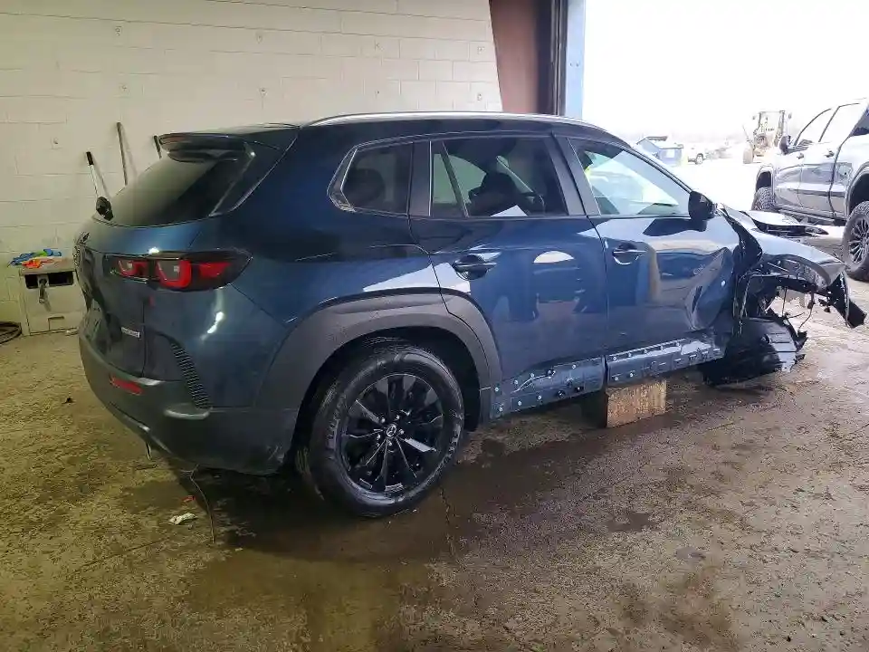 7MMVABAM0SN337774 2025 MAZDA CX-50-2