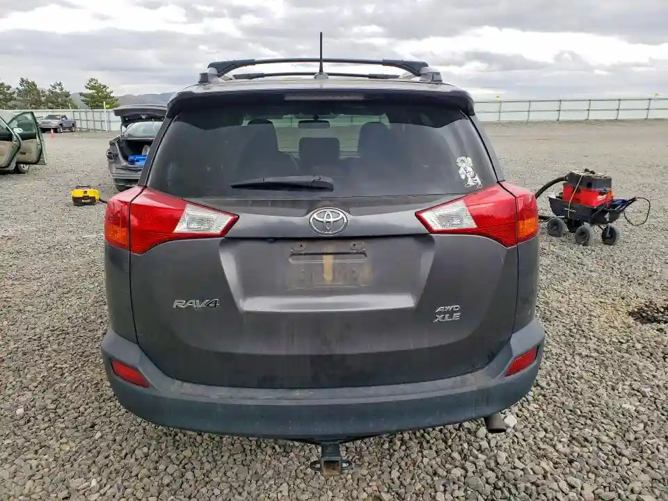 2T3RFREV9FW290984 2015 TOYOTA RAV4-5