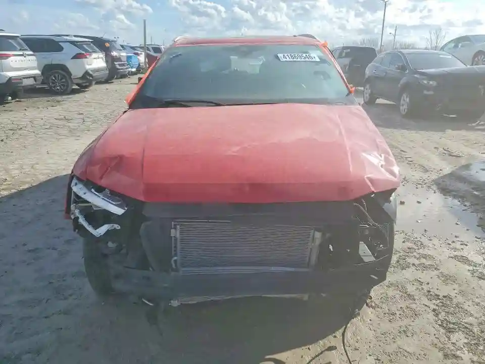 WA1DECF38R1049860 2024 AUDI Q3-4