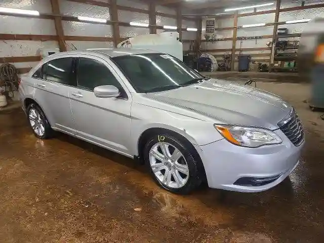 1C3BC1FB6BN562364 2011 CHRYSLER 200-3