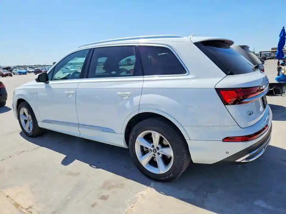 WA1AXAF72MD016963 2021 AUDI Q7-1