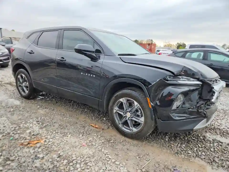 3GNKBCR43PS107130 2023 CHEVROLET BLAZER-3