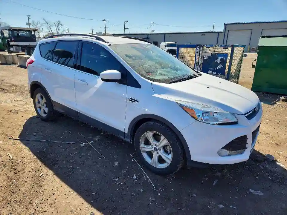 1FMCU0GX1FUA52903 2015 FORD ESCAPE-3