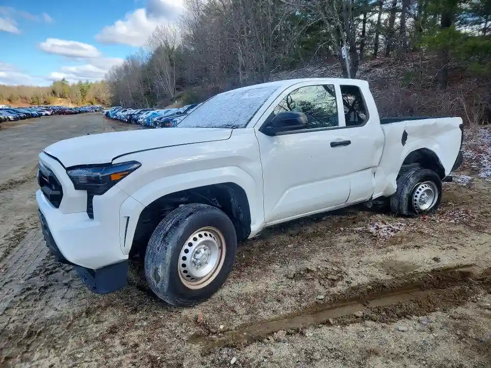 3TYJDAHN1ST019594 2025 TOYOTA TACOMA SR-0