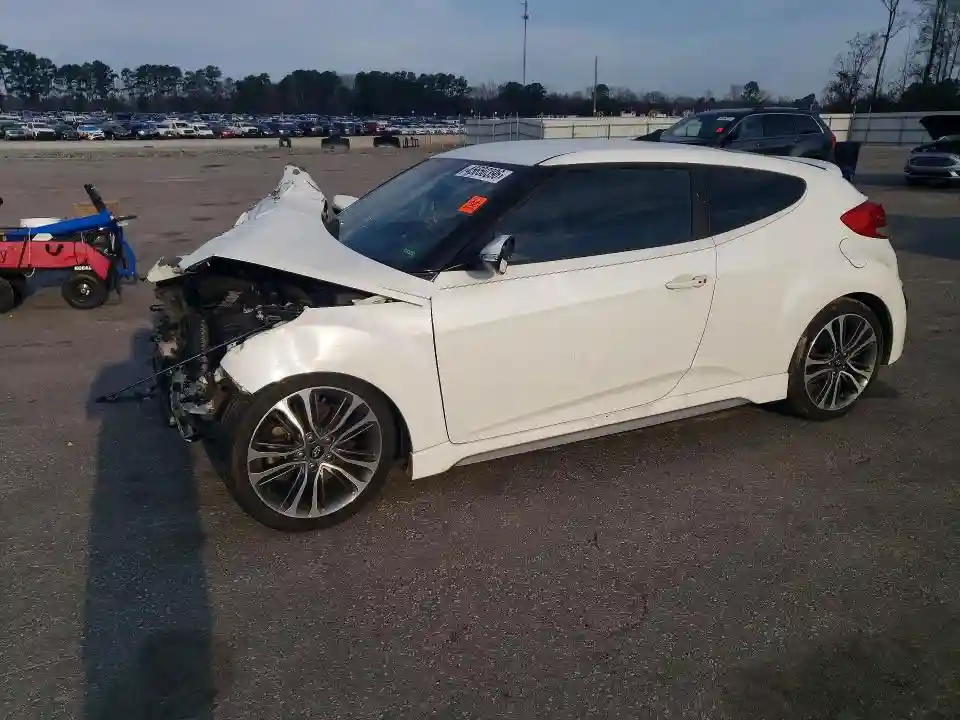 KMHTC6AE4GU297421 2016 HYUNDAI VELOSTER-0