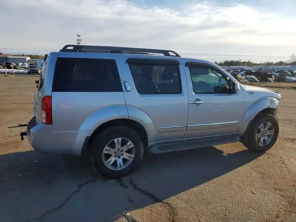 5N1AR1NB9BC630526 2011 NISSAN PATHFINDER-2