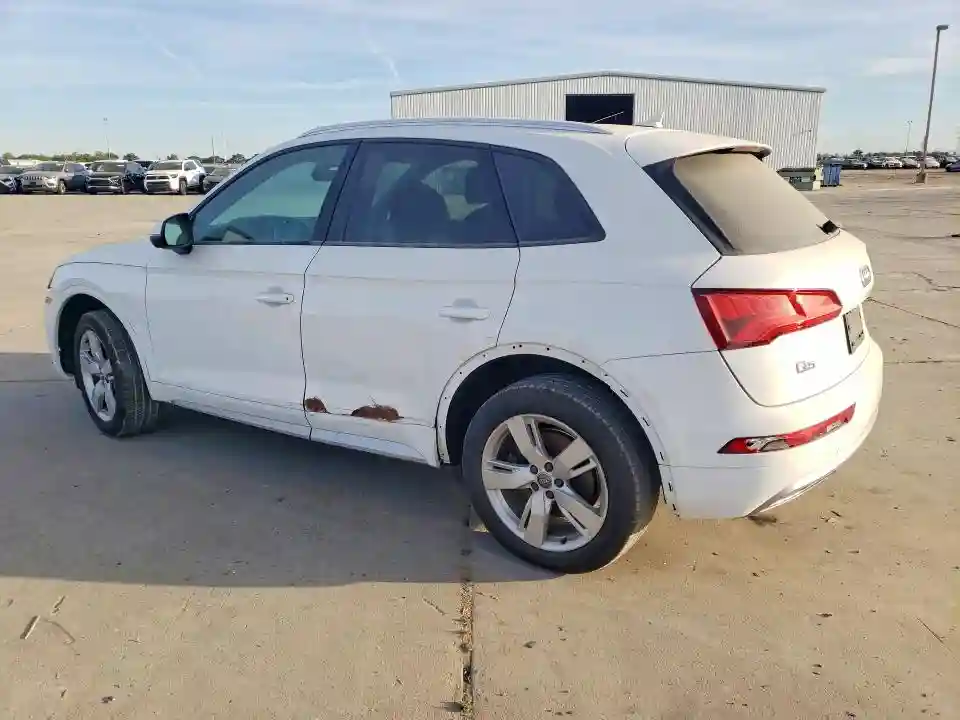 WA1ANAFY5J2150520 2018 AUDI Q5-1