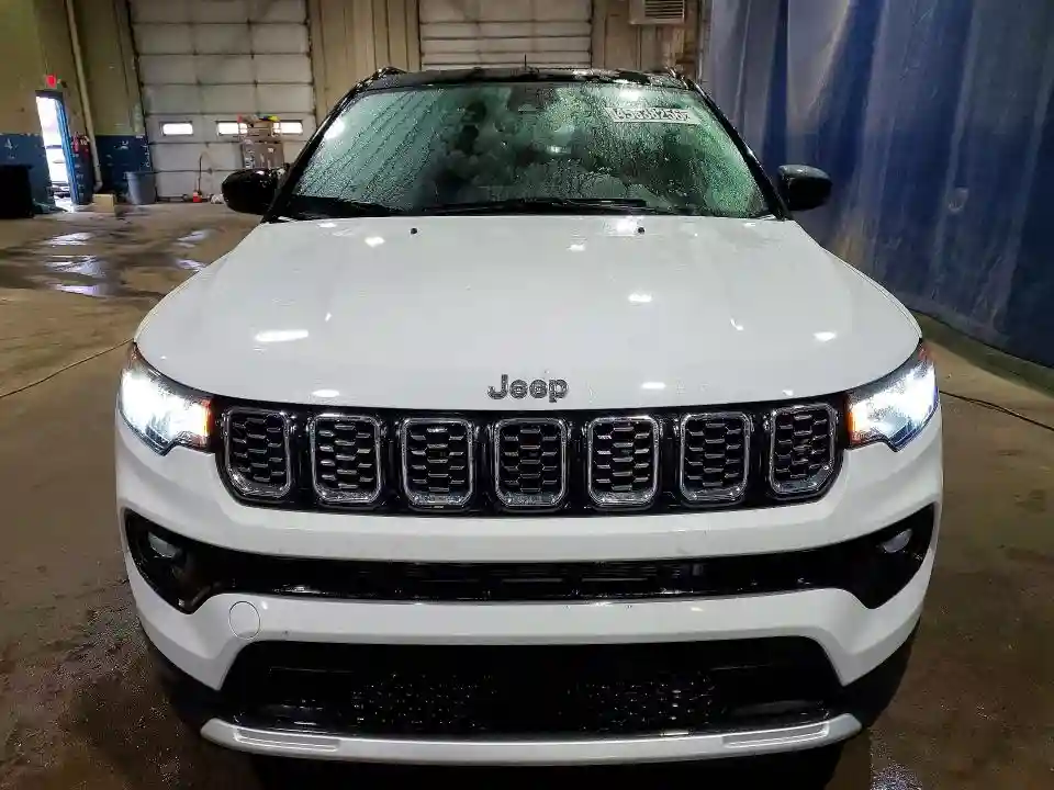 3C4NJDCN6ST530271 2025 JEEP COMPASS-4